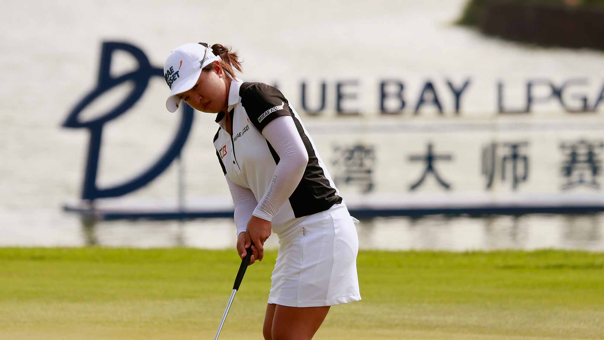 Sei Young Kim of Republic of Korea putts at the 18th green during Round 3 of Blue Bay LPGA of Day 3 