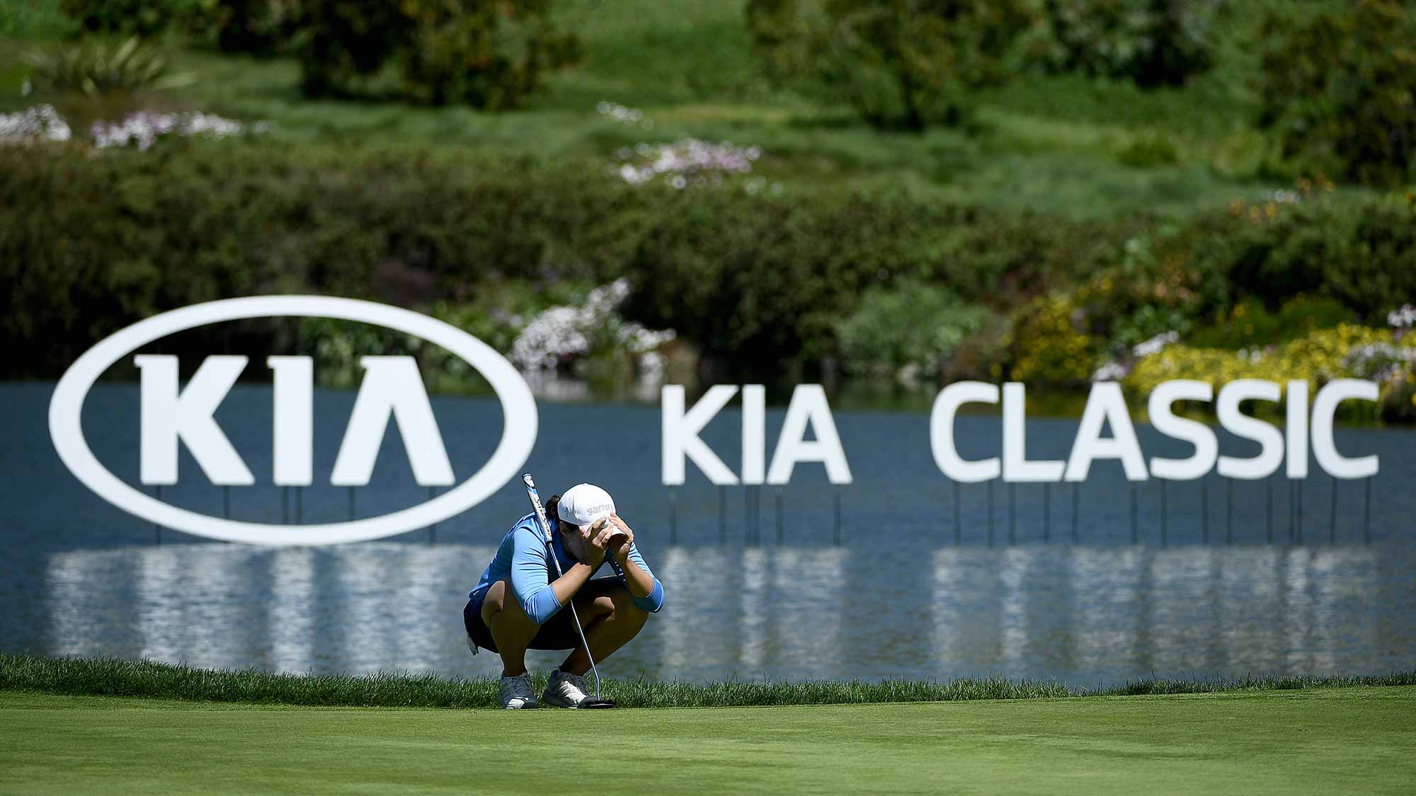Carlota Ciganda of Spain lines up her putt on the 15th green during the First Round of the KIA Classic at the Park Hyatt Aviara Resort